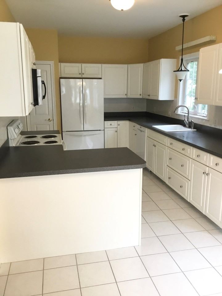 24 Brook Ln - Photo 7 of 12