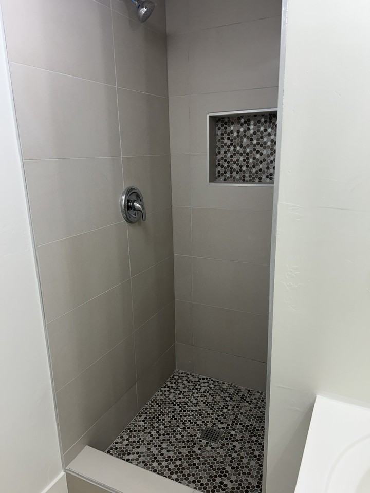 258 E. Center St - Photo 7 of 18