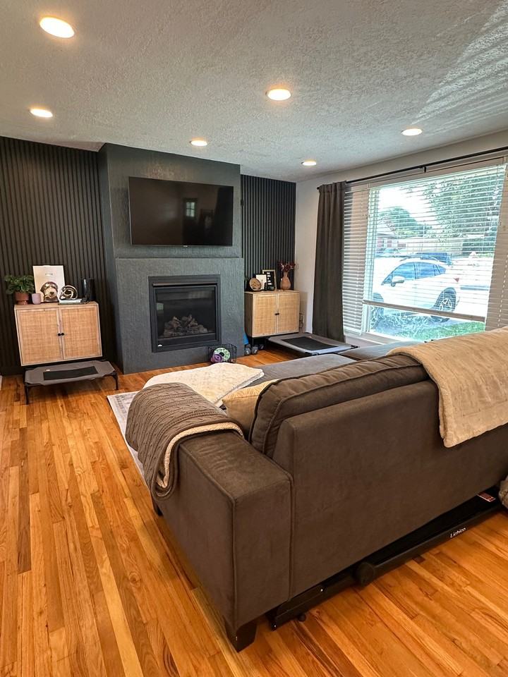 564 W Spacerama Dr - Photo 5 of 12