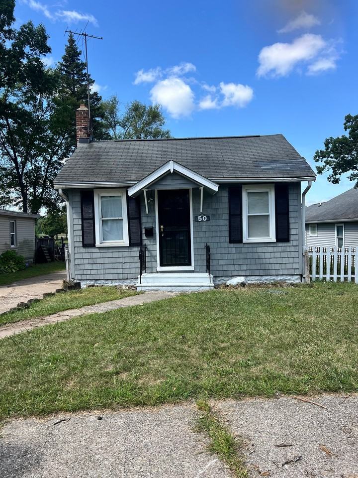 50 Myra Ave