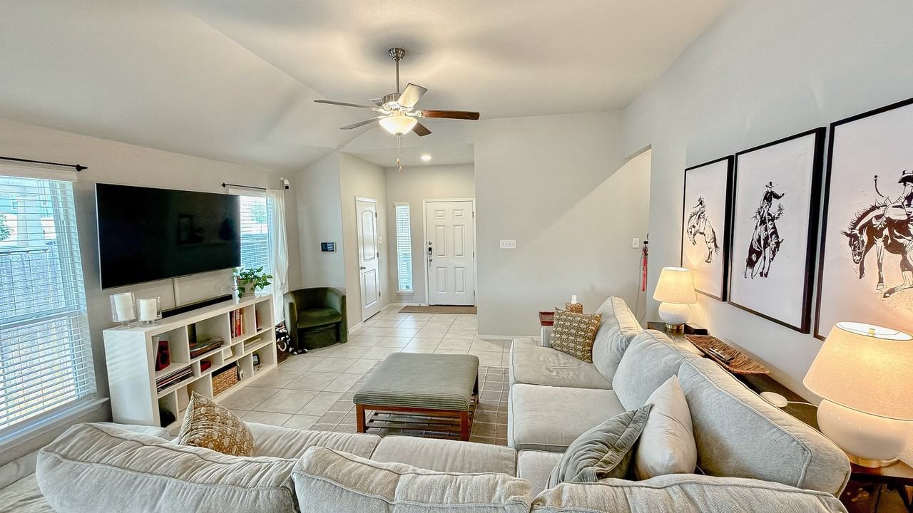 11408 Milano Dr - Photo 6 of 16