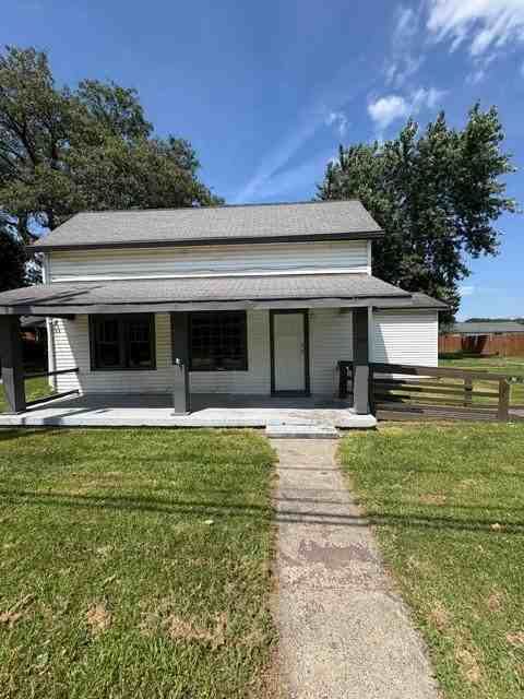 938 W Hanna Ave - Photo 2 of 9