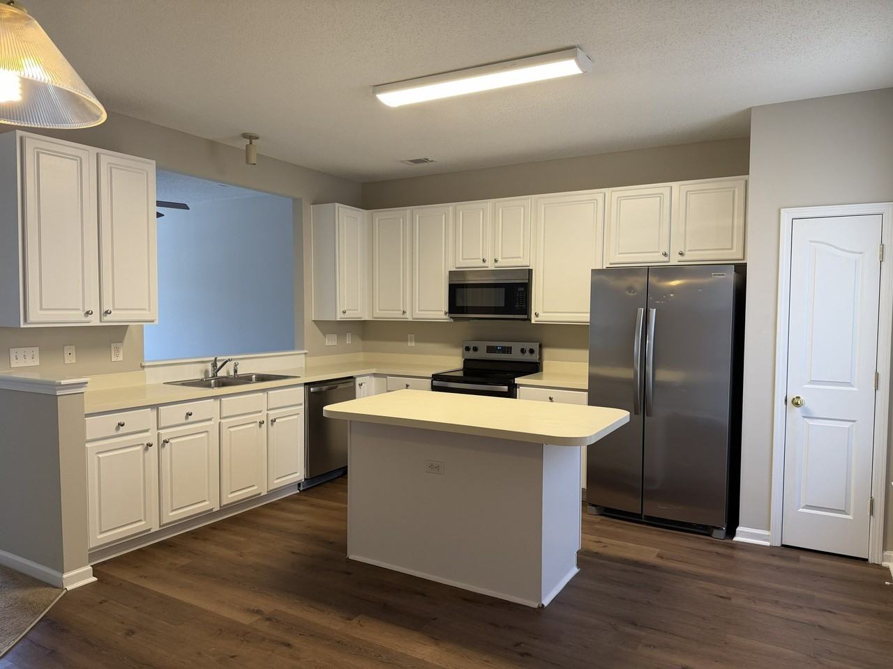 113 Cirrus Ct - Photo 3 of 19