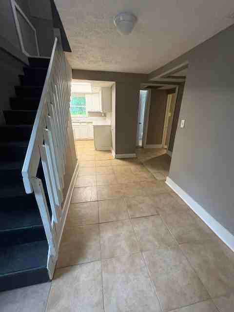 1301 Edgecombe Ave - Photo 5 of 10