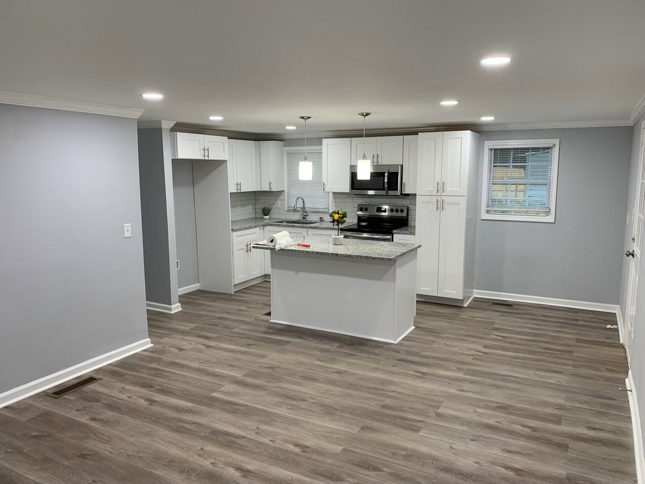 195 King Blvd - Photo 3 of 9