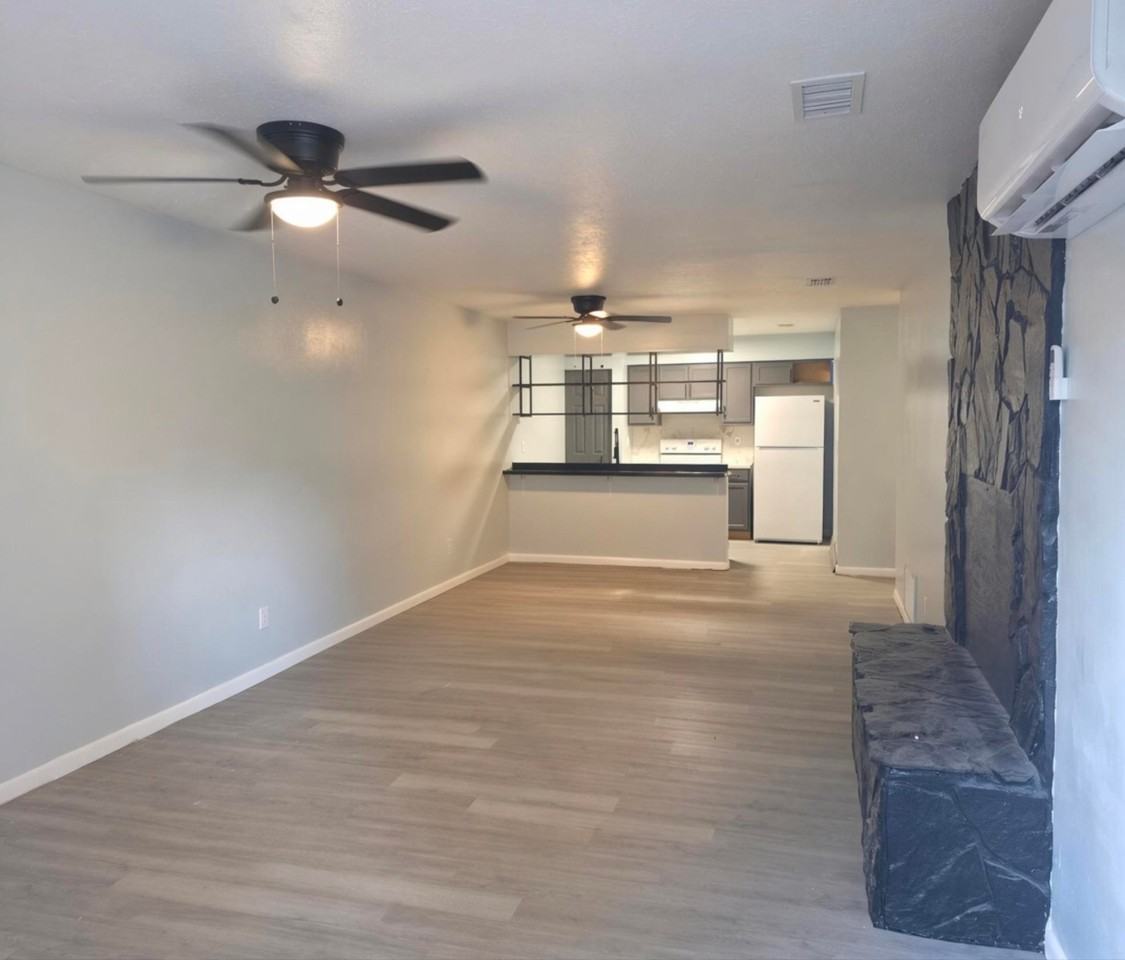 3950SE Se 17th Ct #B - Photo 2 of 17