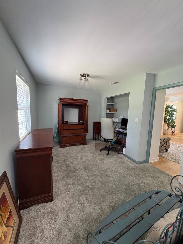 1 Colony Ct - Photo 6 of 11