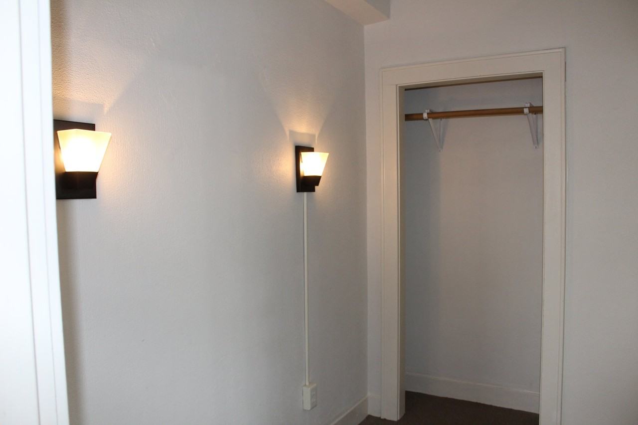 1235 E Elm St #102 - Photo 3 of 8