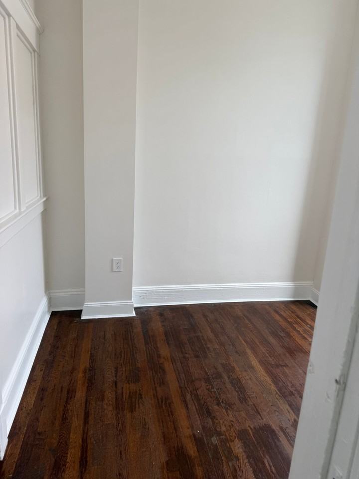 204 Washington Ave #2A - Photo 6 of 11