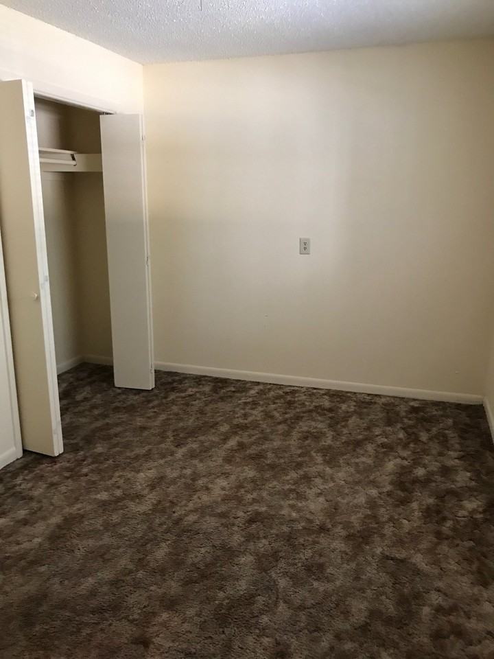 1340 E Mcdaniel St #1340-10 - Photo 3 of 7