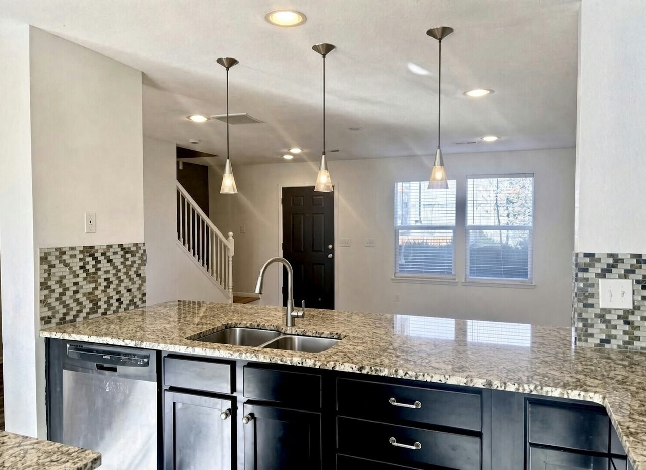 10418 Forester Place - Photo 7 of 25