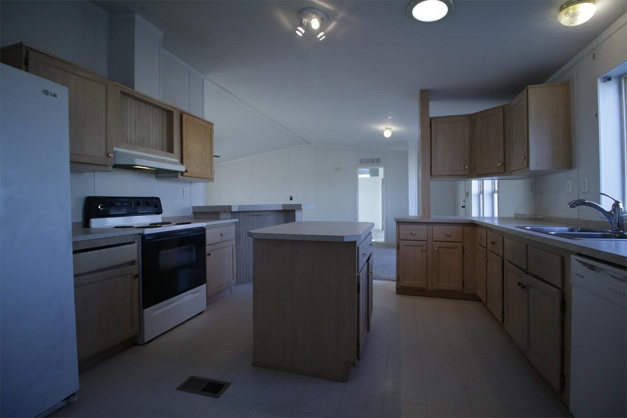 3335 W Solano Dr #1 - Photo 2 of 9