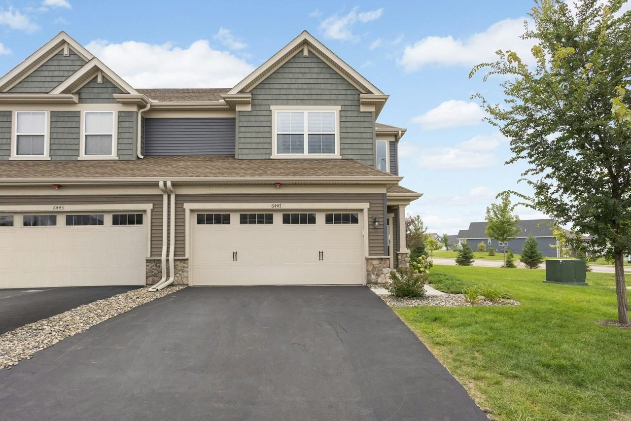 6447 Inspire Circle South - Photo 3 of 29