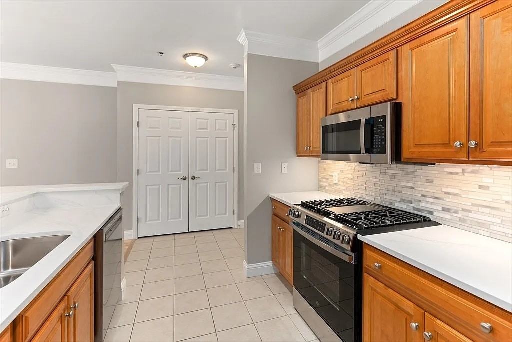 1481 Phillips Road - Photo 7 of 9