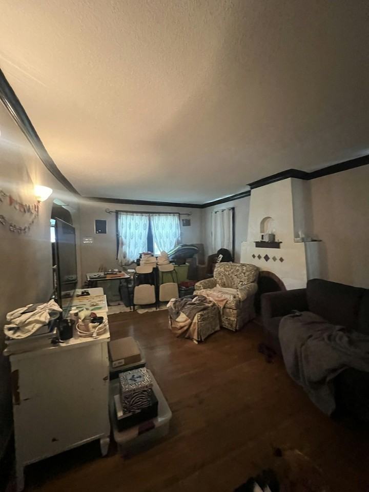 1653 West Forest Avenue, Unit 1655 - Photo 2 of 4