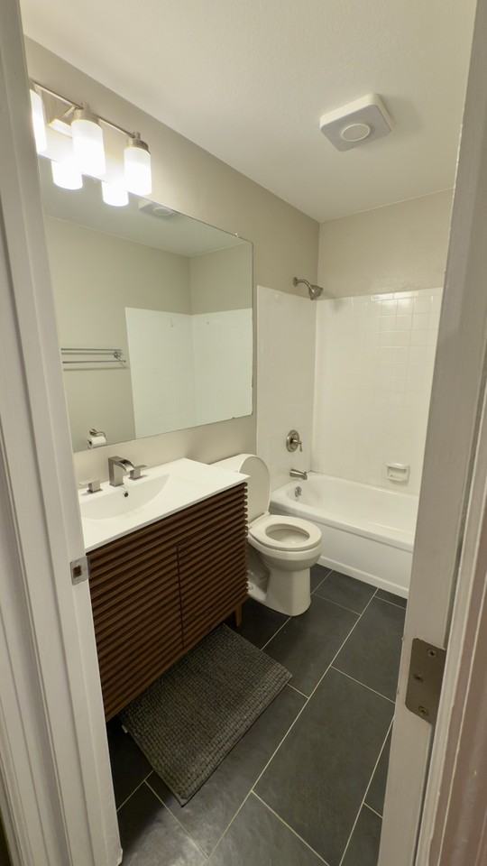 2685 S Dayton Way, Unit 293 - Photo 4 of 21