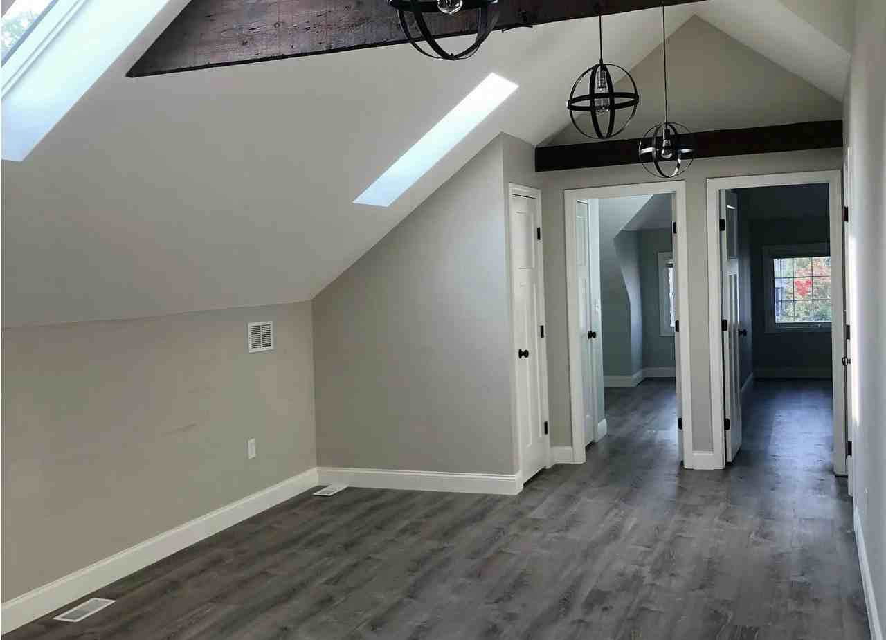 174 4th Street, Unit 2 - 2nd/3rd Fl - Photo 7 of 10