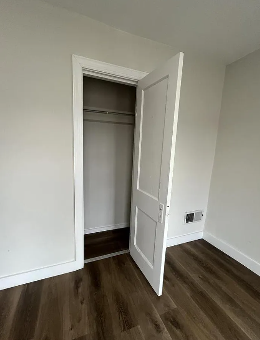159-161 W 4th St, Unit 159 - Photo 6 of 8