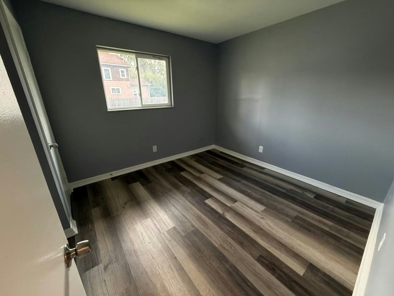 1913 Denune Ave, Unit A - Photo 4 of 11