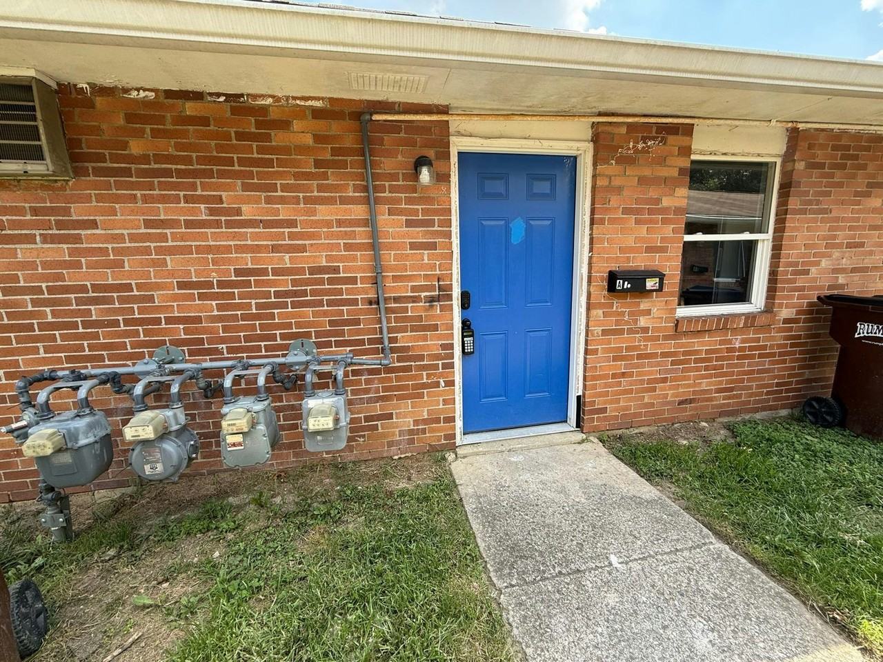 1913 Denune Ave, Unit A - Photo 6 of 11