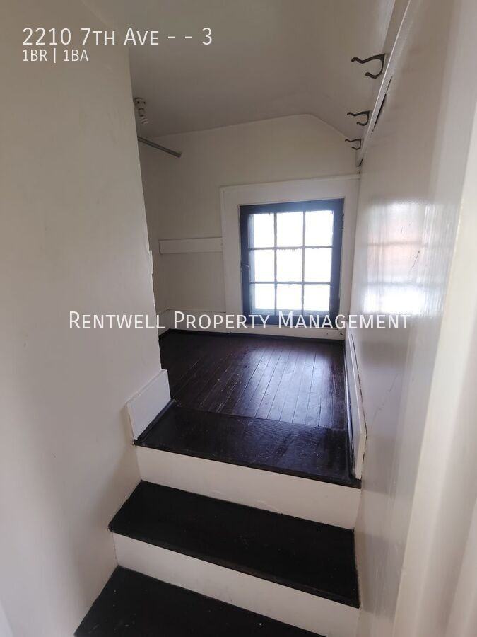 2210 7th Ave #3 - Photo 2 of 6