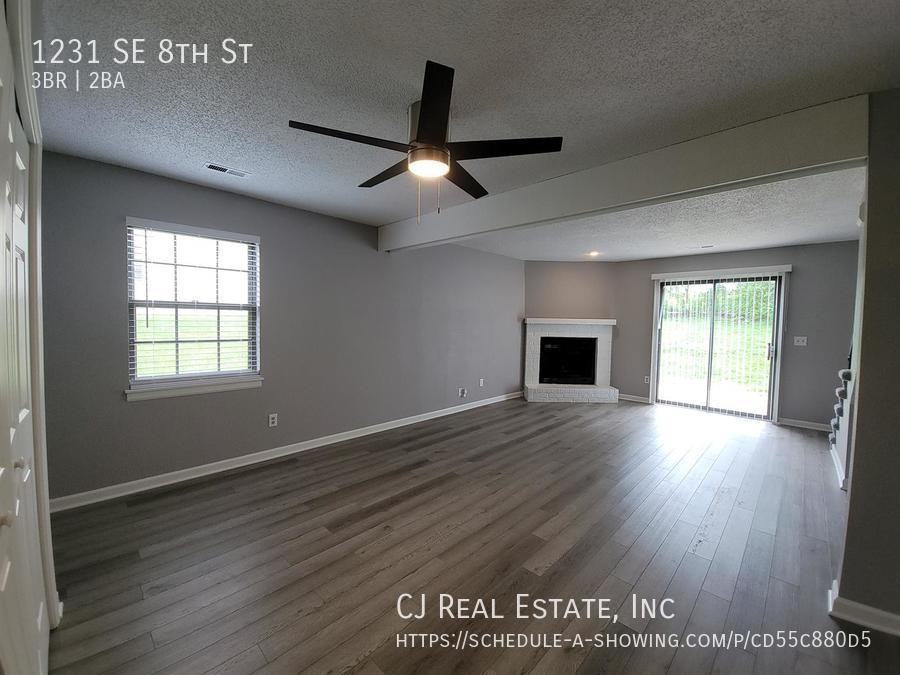 1231 Se 8th St - Photo 5 of 12