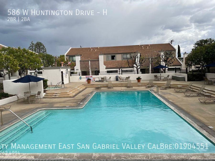 586 W Huntington Dr #H - Photo 3 of 22