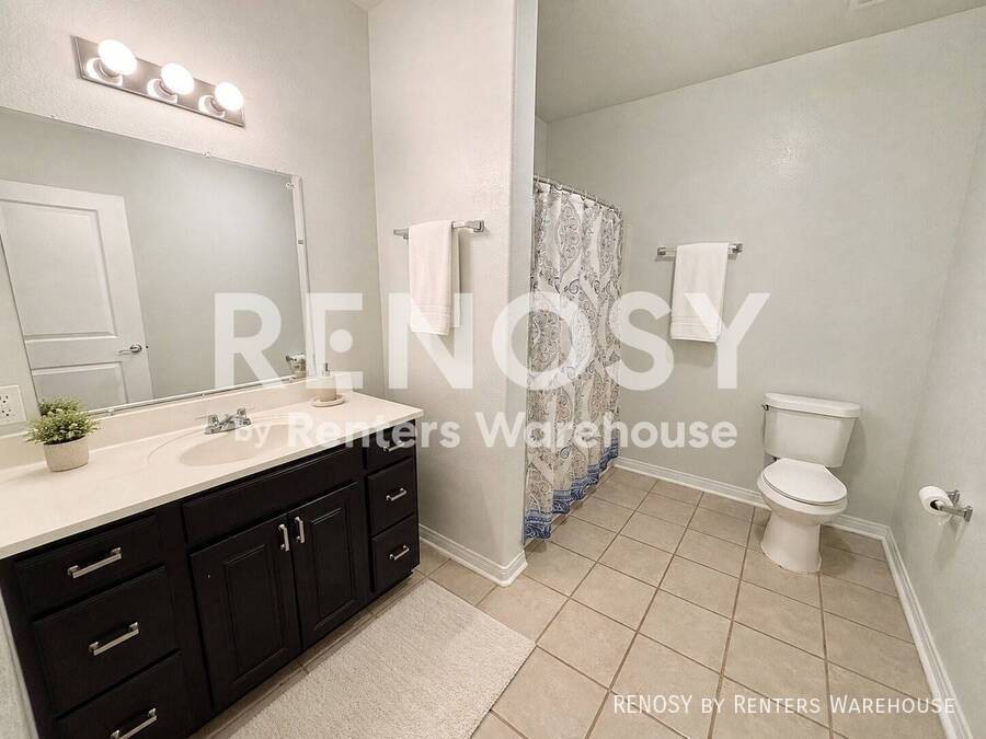 13002 32nd St - Photo 6 of 16