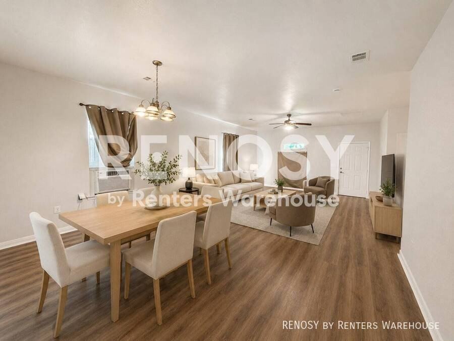 13002 32nd St - Photo 3 of 16