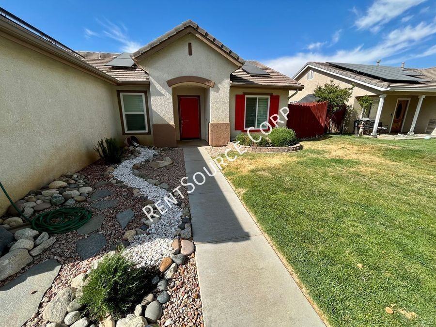 3321 Kaylyn St - Photo 2 of 23