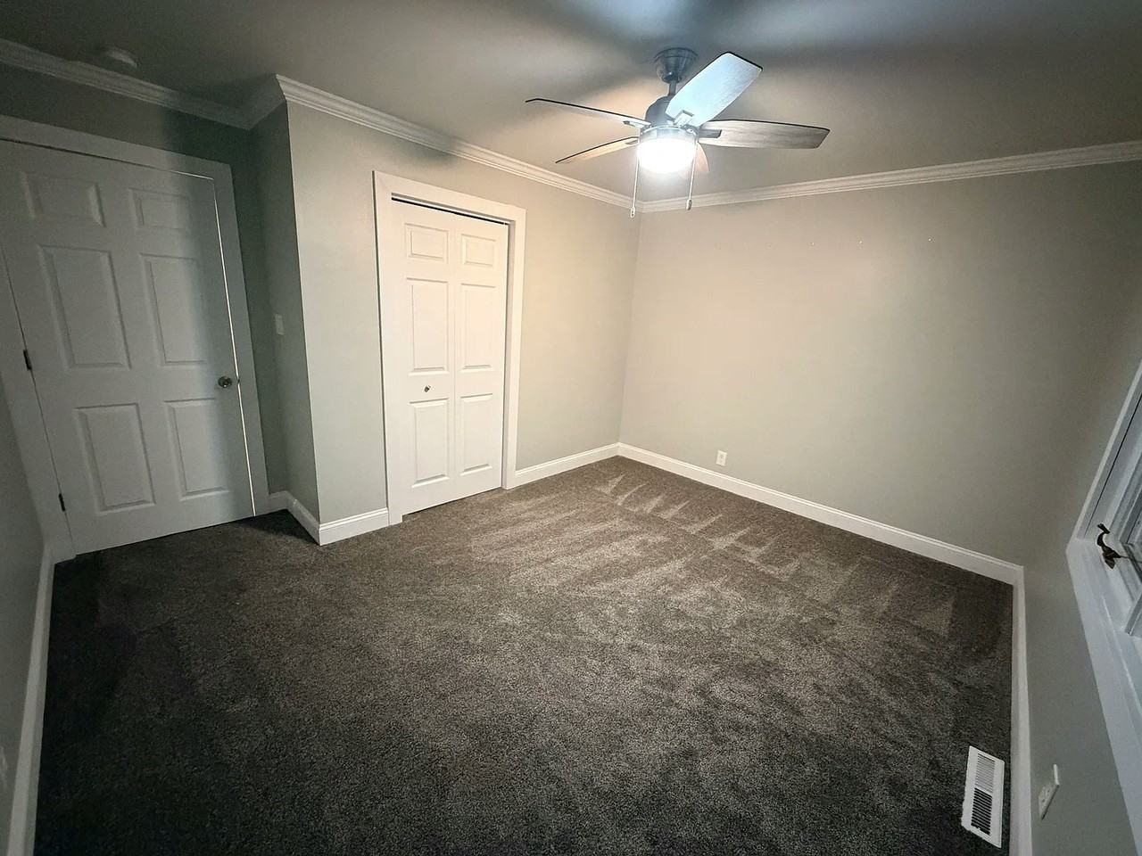 10 Fairview Dr - Photo 5 of 14