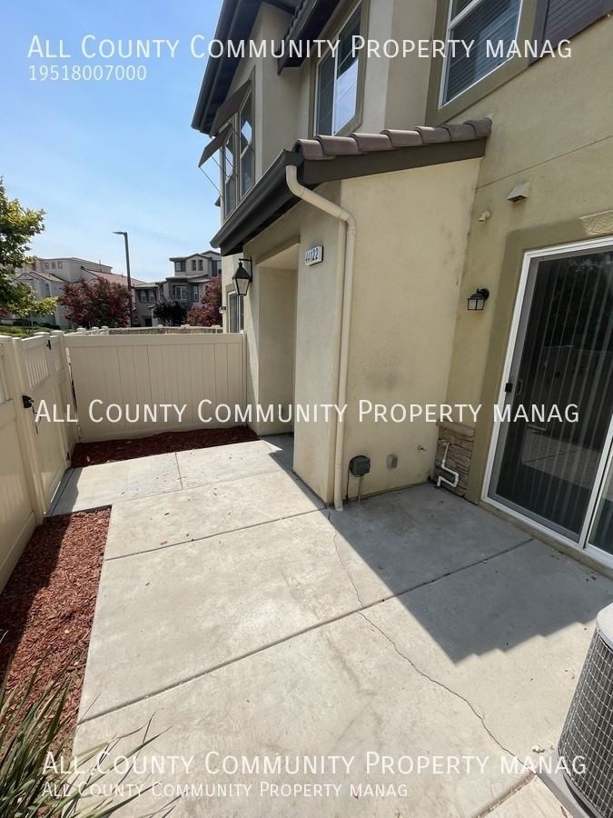 44122 Calle Luz - Photo 3 of 29