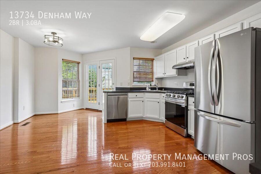 13734 Denham Way - Photo 4 of 25