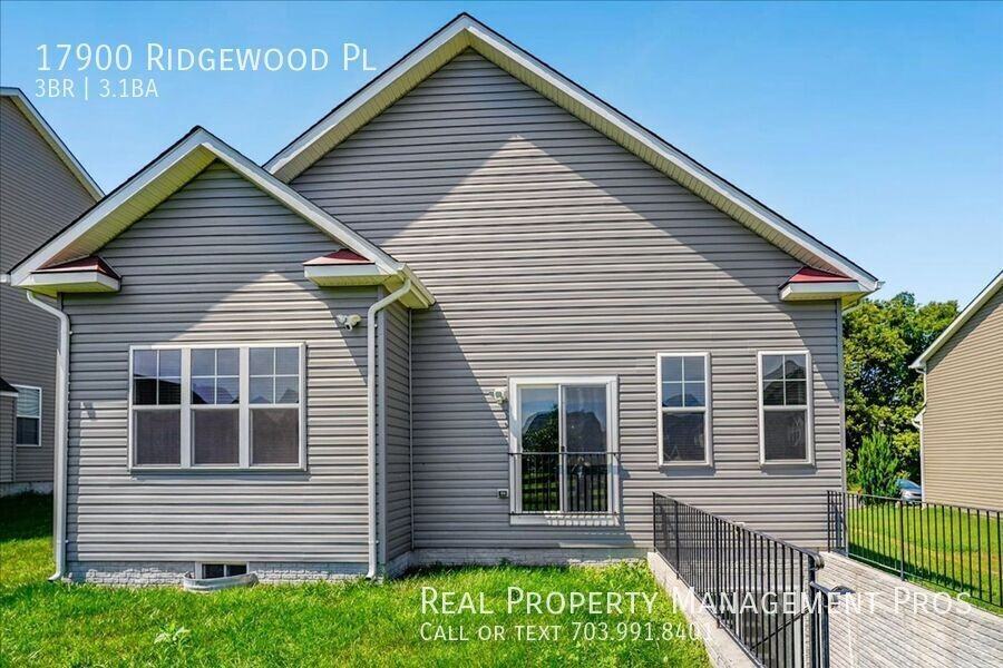 17900 Ridgewood Pl - Photo 2 of 41