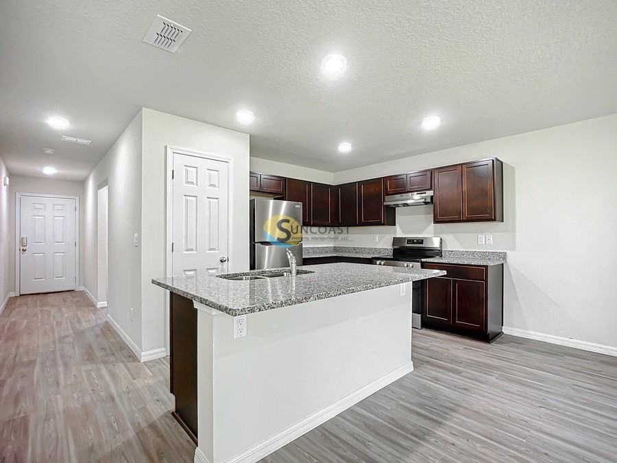 27 Pine Haven Dr #A - Photo 2 of 17