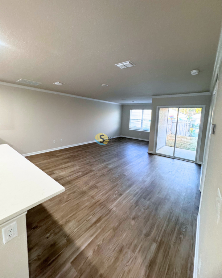 2 Rosalie Pl #B - Photo 7 of 20