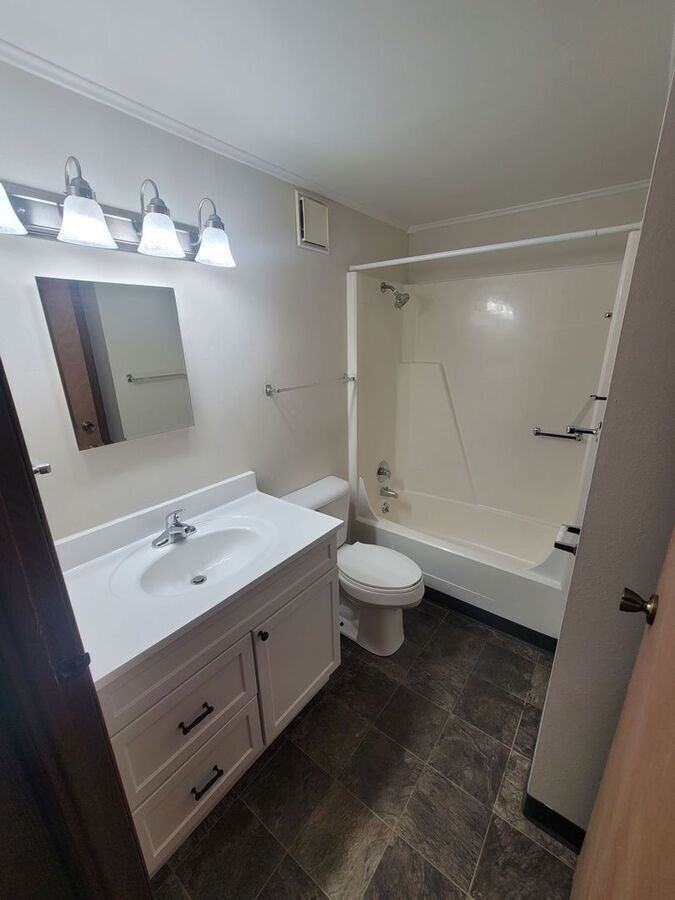 447 Cedargate Ct #447 - Photo 3 of 7