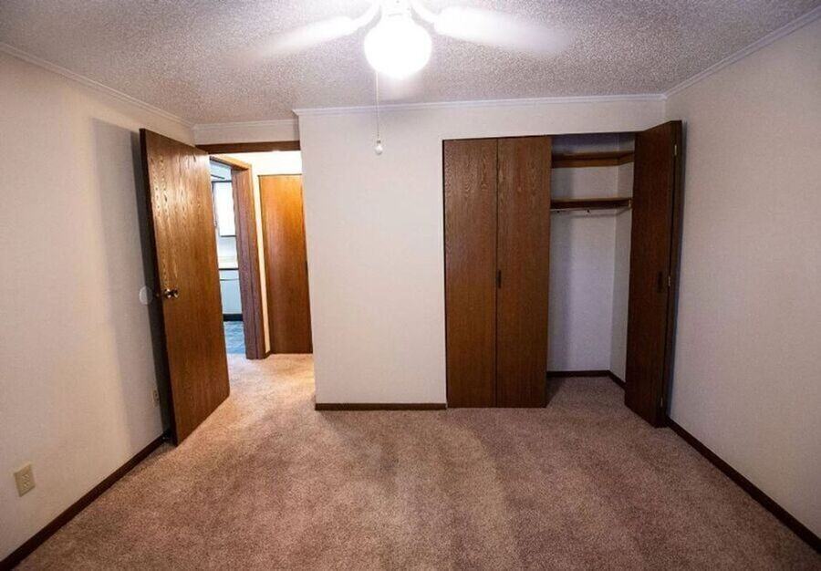 447 Cedargate Ct #447 - Photo 4 of 7