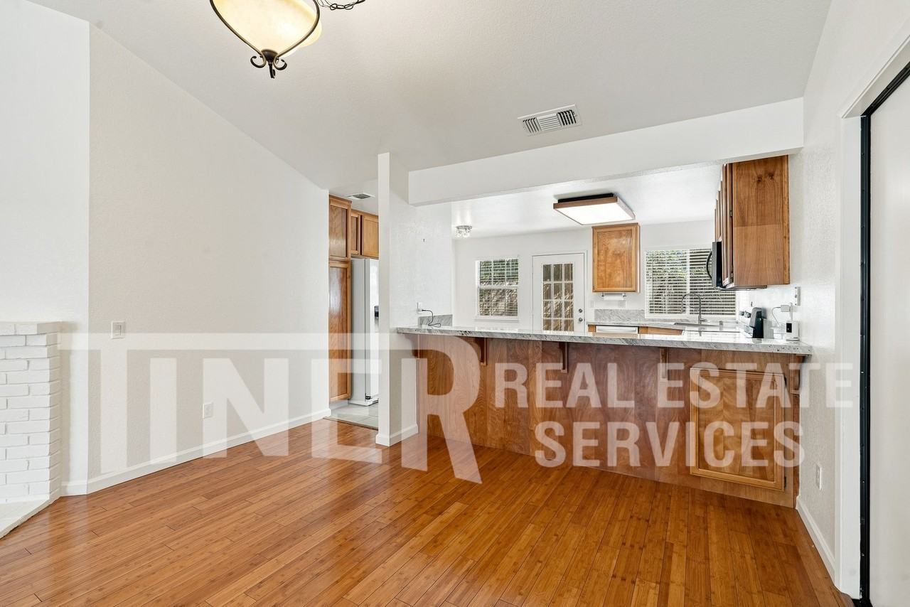 3863 Olivebranch Ln - Photo 7 of 22