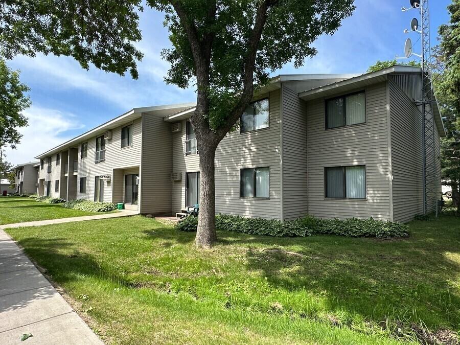 8390 Jasmine St #2