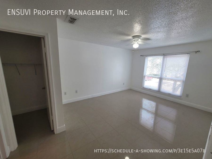 9481 9481 Highland Oak Drive - Highland Oak #1505 - Photo 5 of 23