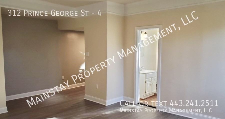 312 Prince George St #4 - Photo 3 of 18