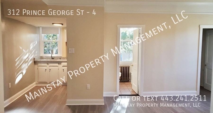 312 Prince George St #4 - Photo 4 of 18