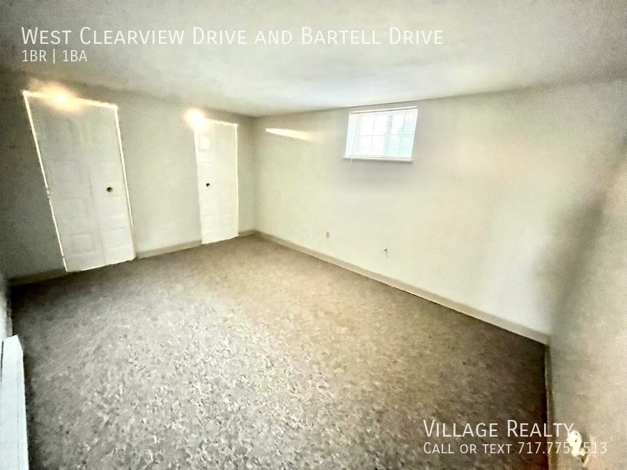 Clearview & Bartell Drive #D - Photo 6 of 39