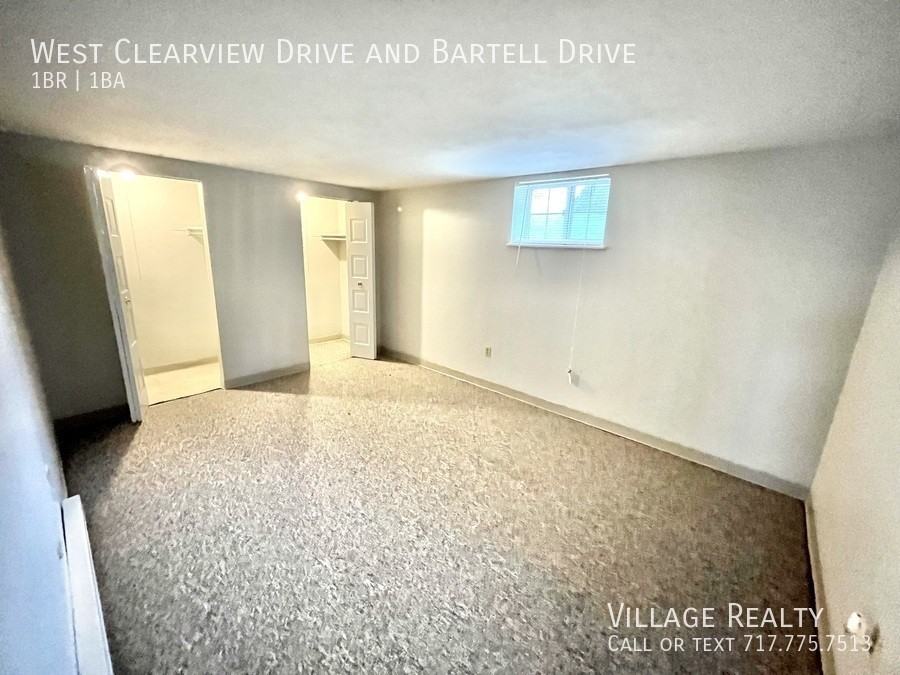 Clearview & Bartell Drive #D - Photo 7 of 39