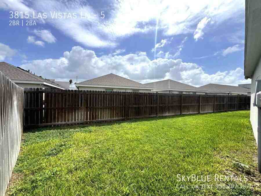 3815 Las Vistas Ln #5 - Photo 5 of 22