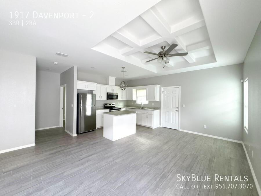 1917 Davenport St #2