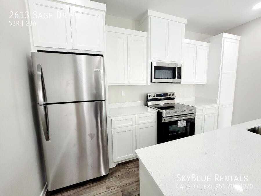 2613 Sage Dr #2 - Photo 3 of 15