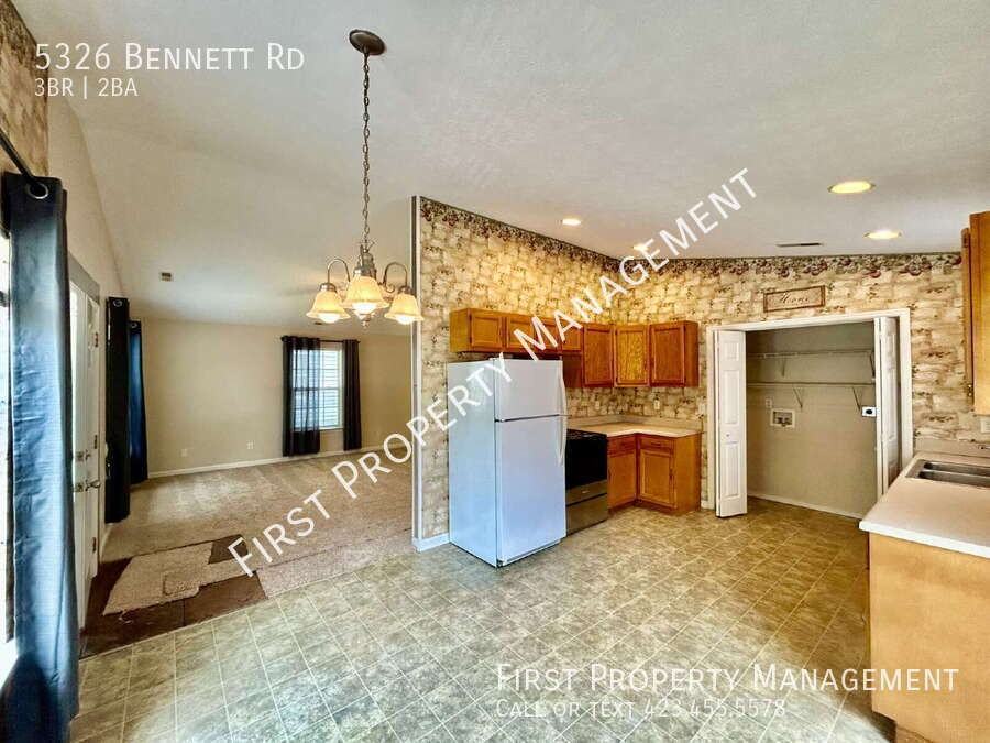 5326 Bennett Rd - Photo 6 of 31