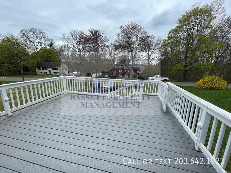 56 Sperry Dr - Photo 5 of 26